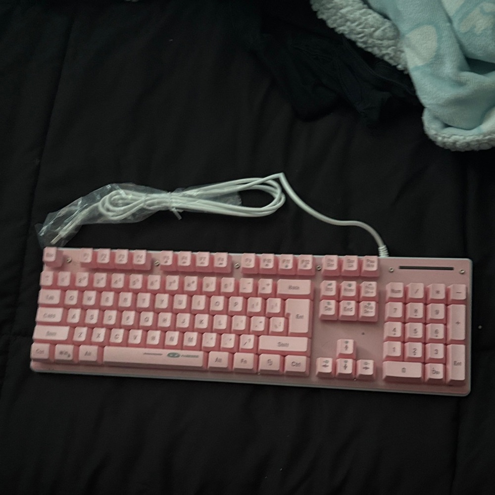 Pink Wired Keyboard